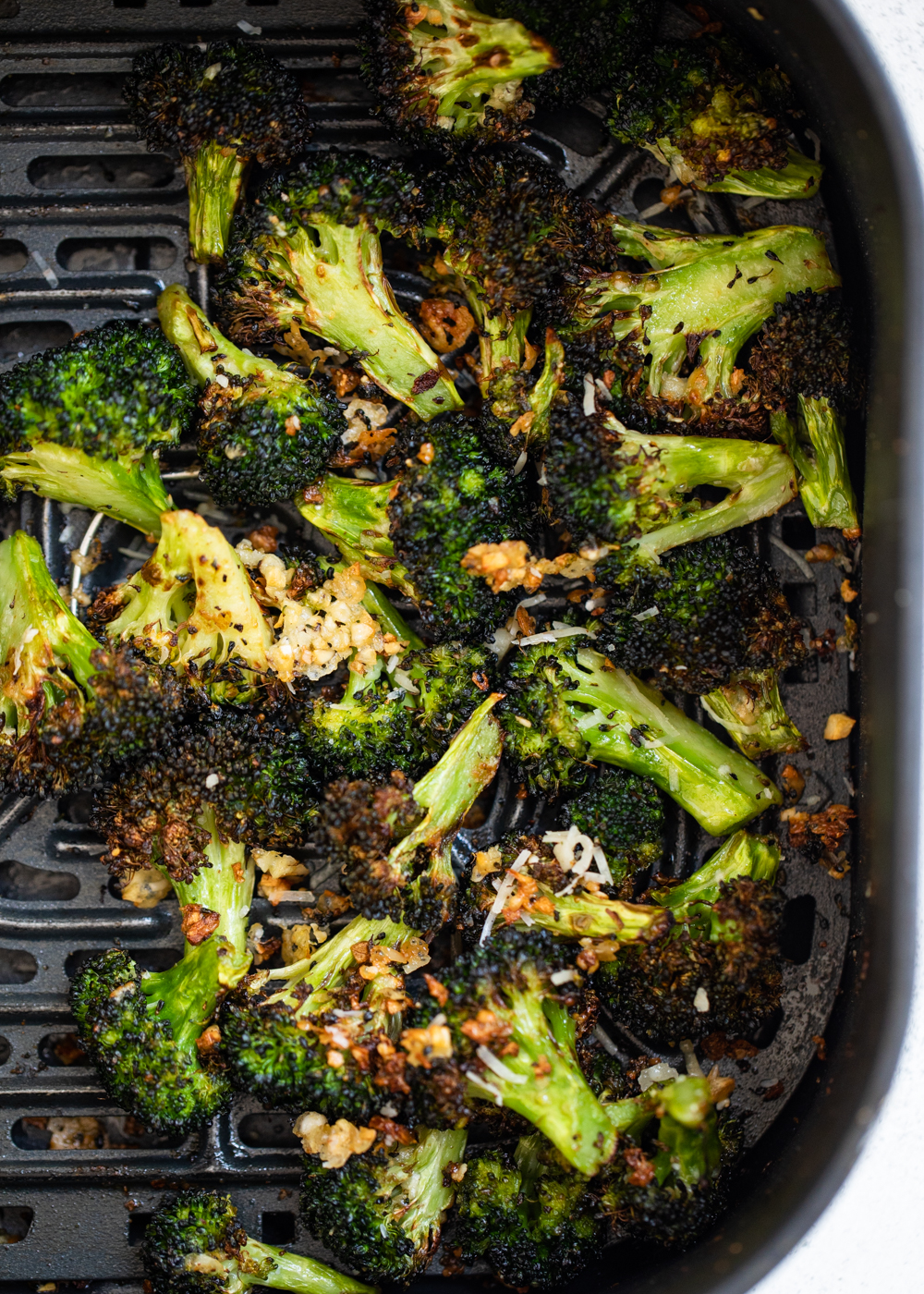 How to Make Crispy Air Fryer Broccoli in Just 10 Minutes